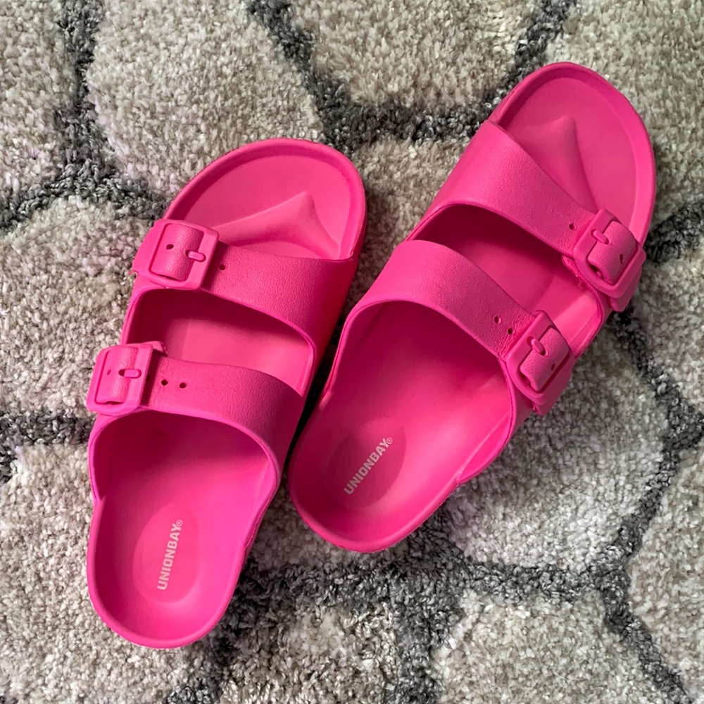 Unionbay Sandals